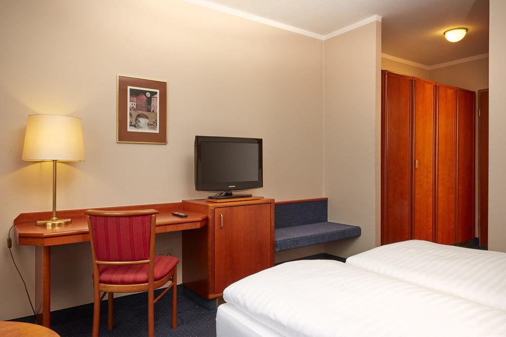 Taste Smart Hotel Lampertheim Eksteriør billede