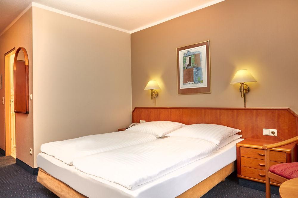 Taste Smart Hotel Lampertheim Eksteriør billede